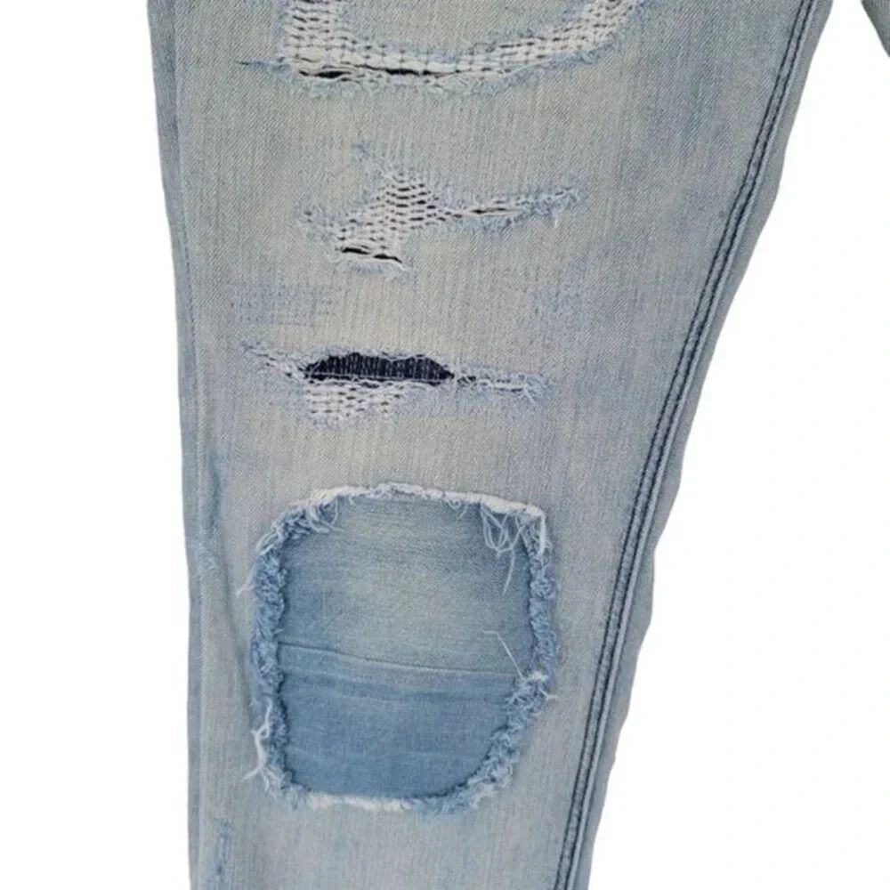 American Eagle Tomgirl Distressed Jeans Womens 6 Blue Ripped Relaxed Fit Casual - Picture 6 of 16